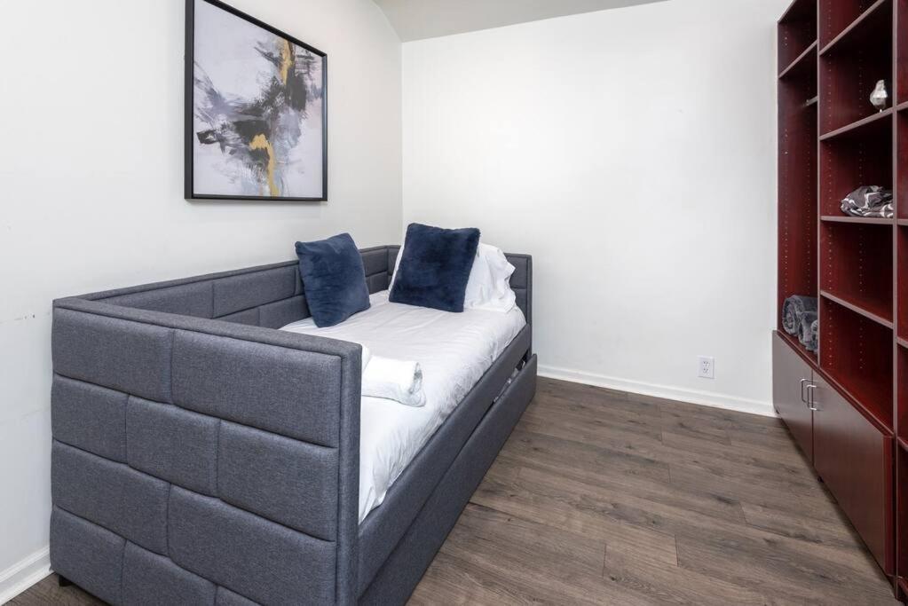 Chic And Spacious 3Br Gem In Central La Los Angeles Kültér fotó