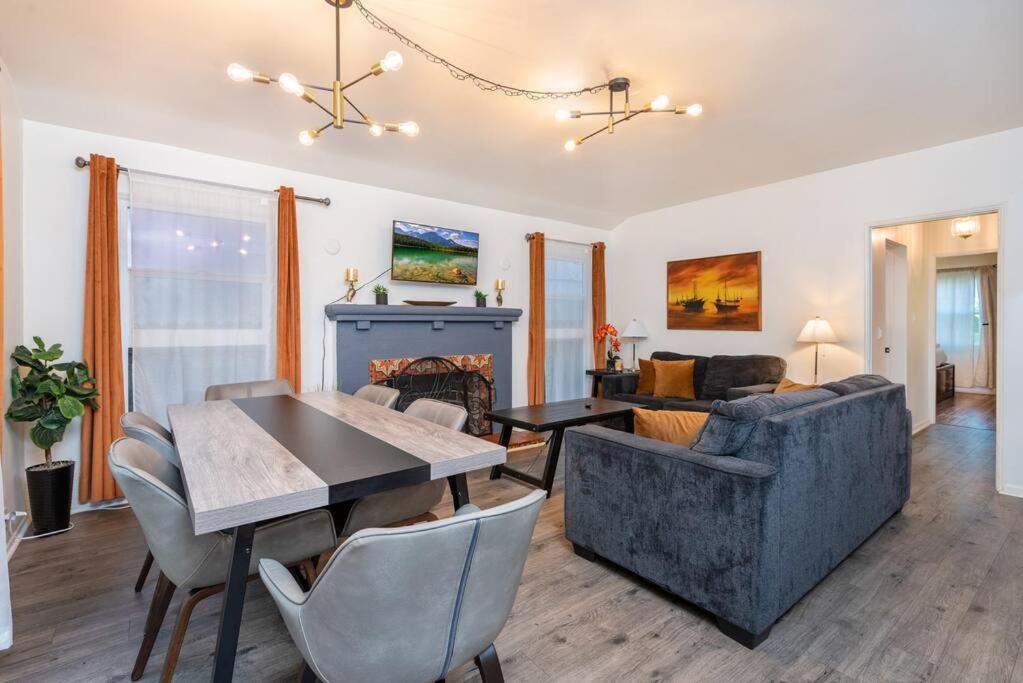 Chic And Spacious 3Br Gem In Central La Los Angeles Kültér fotó
