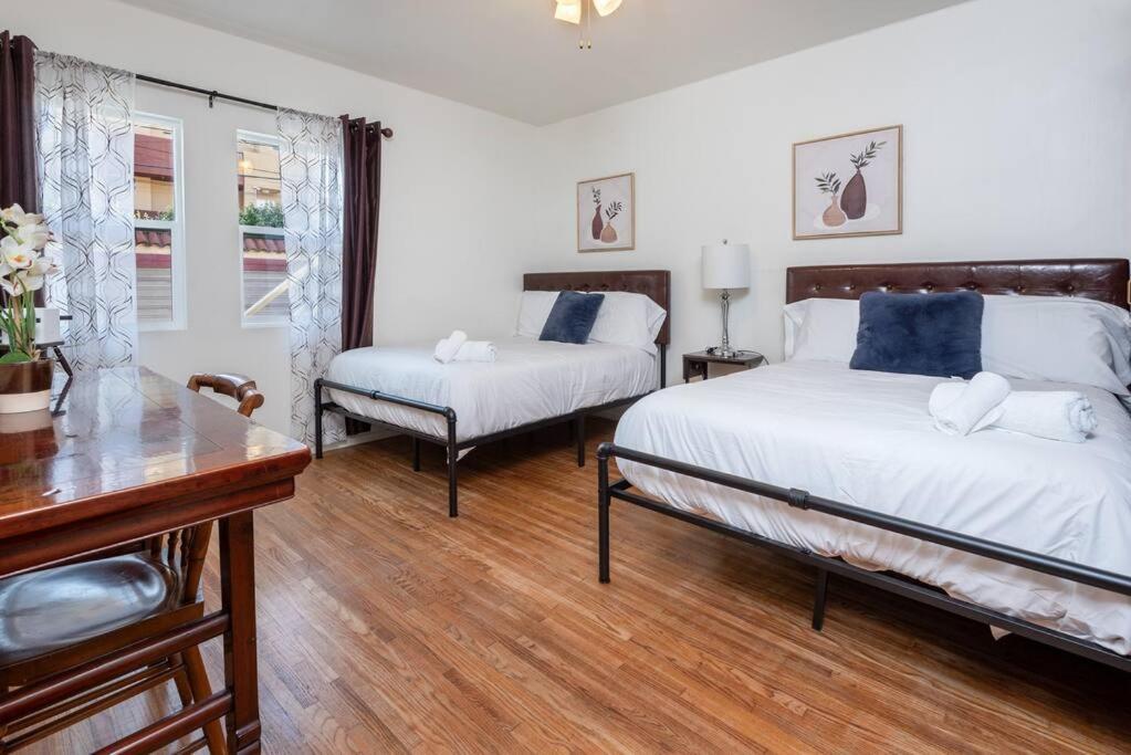 Chic And Spacious 3Br Gem In Central La Los Angeles Kültér fotó