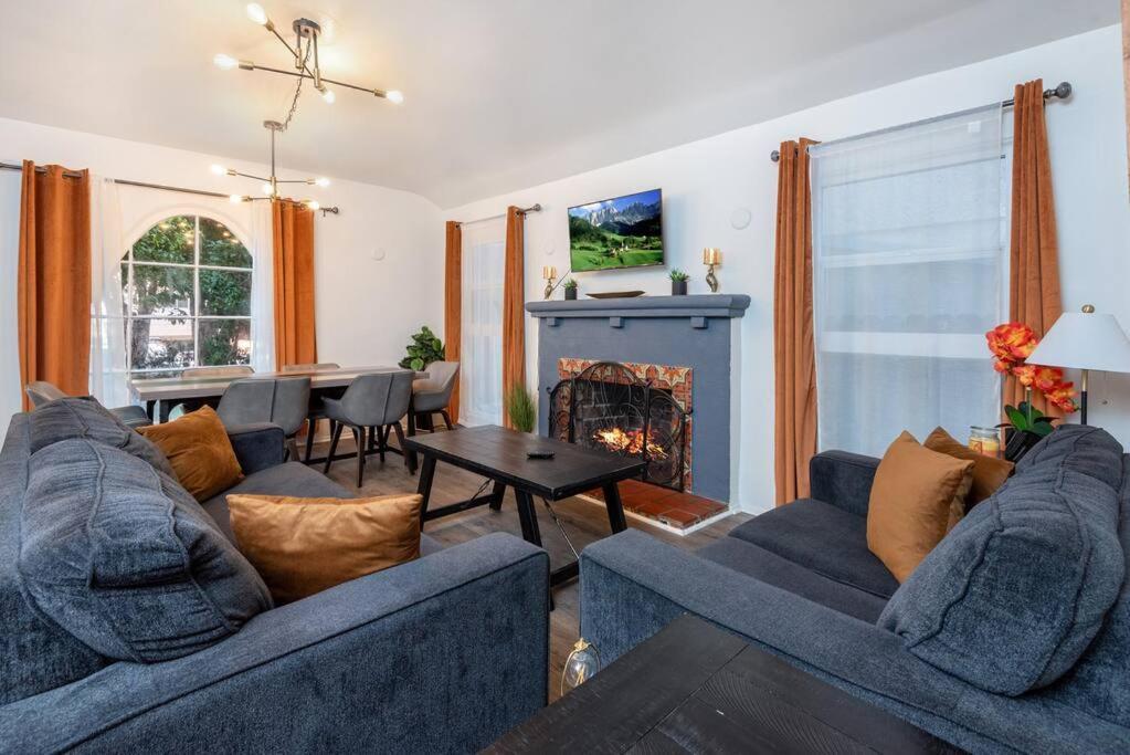 Chic And Spacious 3Br Gem In Central La Los Angeles Kültér fotó
